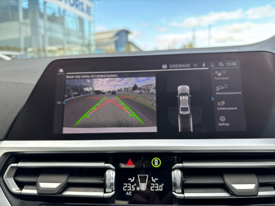 2022 BMW 3 Series 2L Petrol Plug-in Hybrid For Sale Images