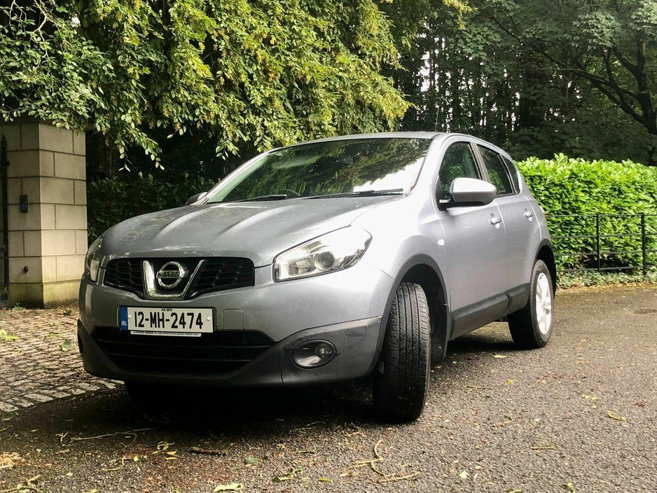 Nissan Qashqai 1.6 SV Hatchback Diesel Manual 4WD (130bhp)