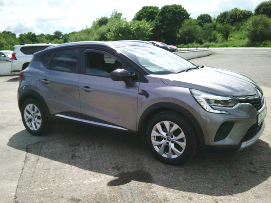 2020 Renault Captur For Sale Images