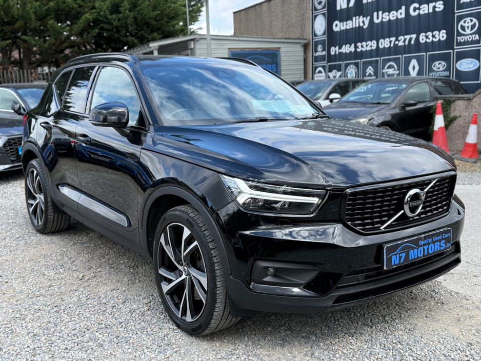 2021 Volvo XC40 For Sale Images