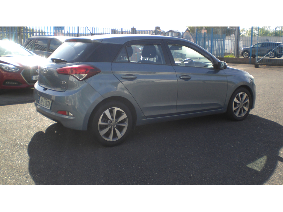 2015 Hyundai i20 1.2L Petrol For Sale Images