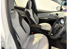 2022 Toyota Prius 1.8L Hybrid For Sale Images