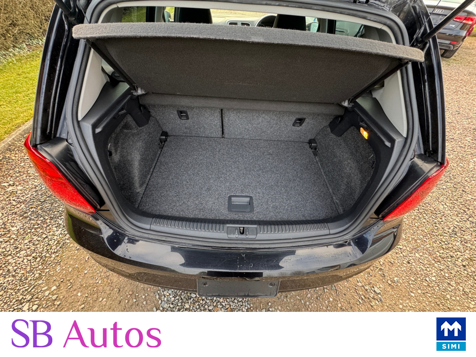 2017 Volkswagen Polo 1.2L Petrol For Sale Images