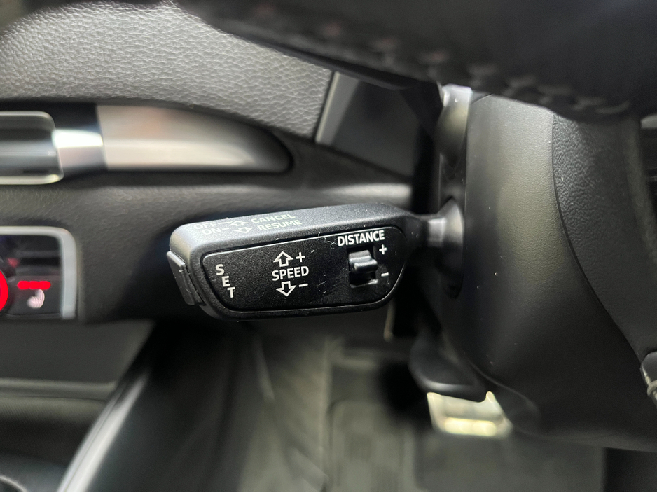 Audi A3 HATCHBACK S-LINE AUTOMATIC 1.4 PETROL //HIGH SPEC//HALF LEATHER HEATED SEATS//ADAPTIVE CRUISE CONTROL//REVERSE CAMERA// — thumbnail 26