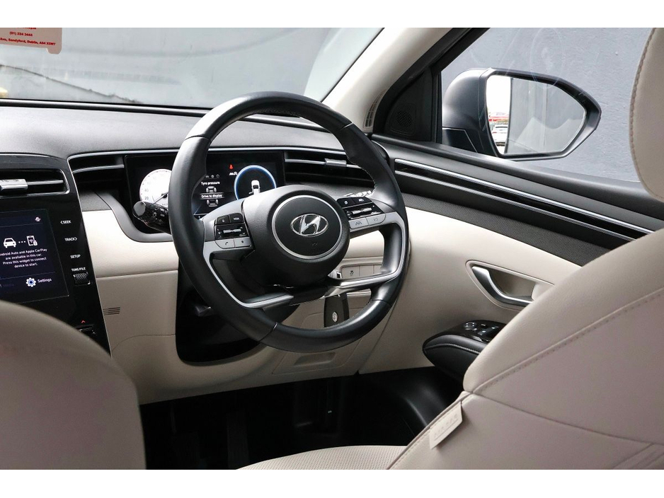 Hyundai Tucson 2WD Executive w.2 Tone Roof — thumbnail 12