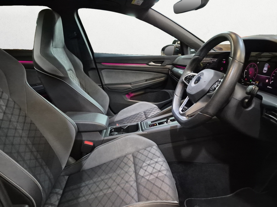 Volkswagen Golf R-Line 2.0TDi Auto 150HP — thumbnail 17