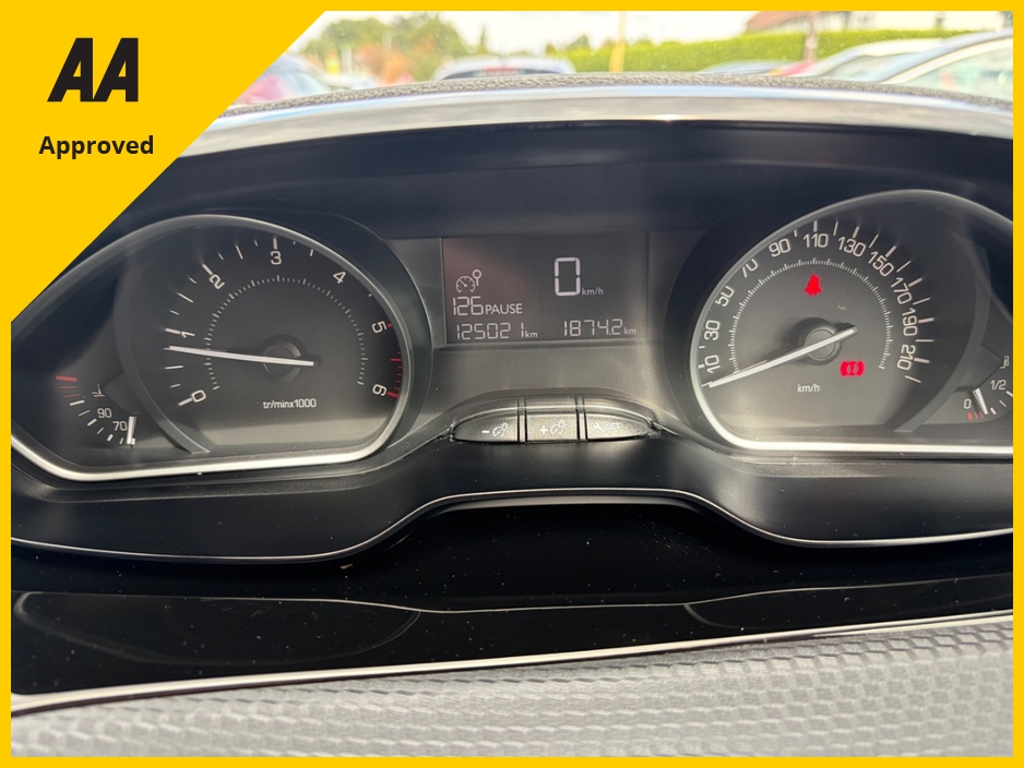 Peugeot 2008 2016 PEUGEOT 2008 1.6HDI ACTIVE LOW KMS — thumbnail 16