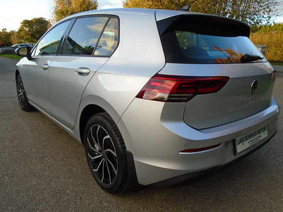2021 Volkswagen Golf 2L Diesel For Sale Images
