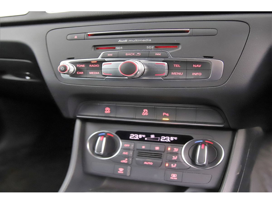 Audi Q3 *Just Reduced* 1.4 TFSI S-TRONIC *PARK SENSORS* — thumbnail 22