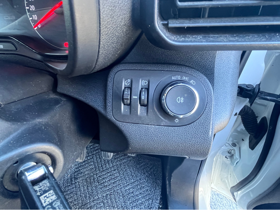 2020 Opel Combo 1.5L Diesel For Sale Images