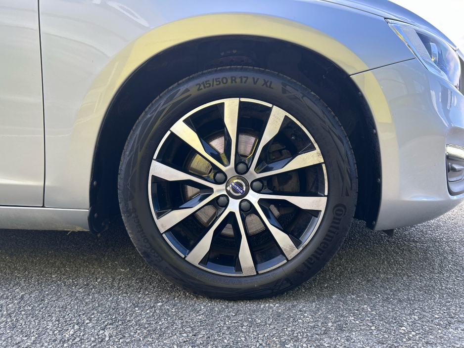 2019 Volvo S60 2L Diesel For Sale Images