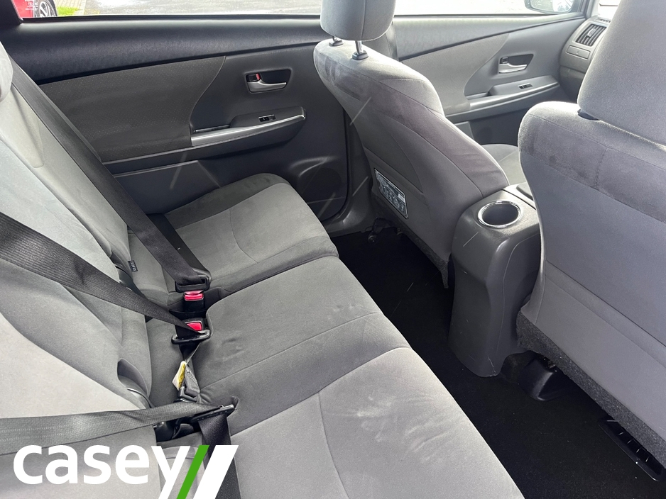 2014 Toyota Prius 1.8L Petrol Hybrid For Sale Images