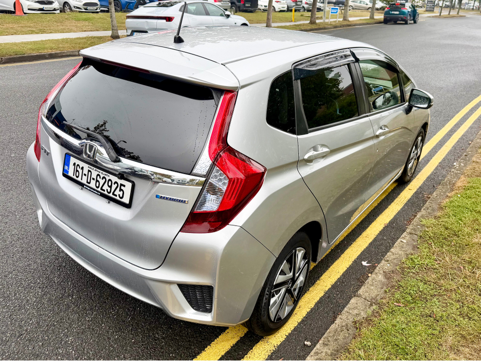 Honda Fit HYBRID!! AUTO!! — thumbnail 15