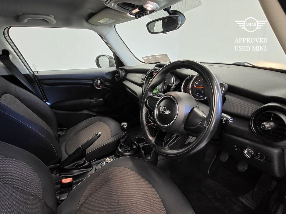 2018 MINI Hatch 1.5L Petrol For Sale Images