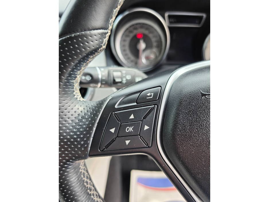 2016 Mercedes-Benz GLA Class 1.5L Diesel For Sale Images