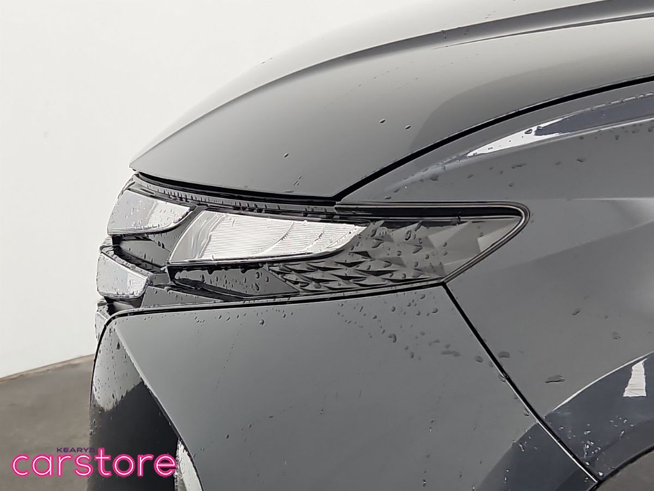 Hyundai Tucson 2WD Comfort Plus HEV Auto — thumbnail 16