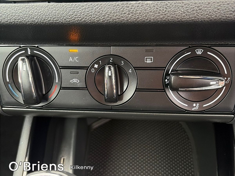 Skoda Kamiq AMBITION 1.0 TSI 110 BHP 5DR *1 OWNER - IN STOCK & READY FOR COLLECTION* — thumbnail 15