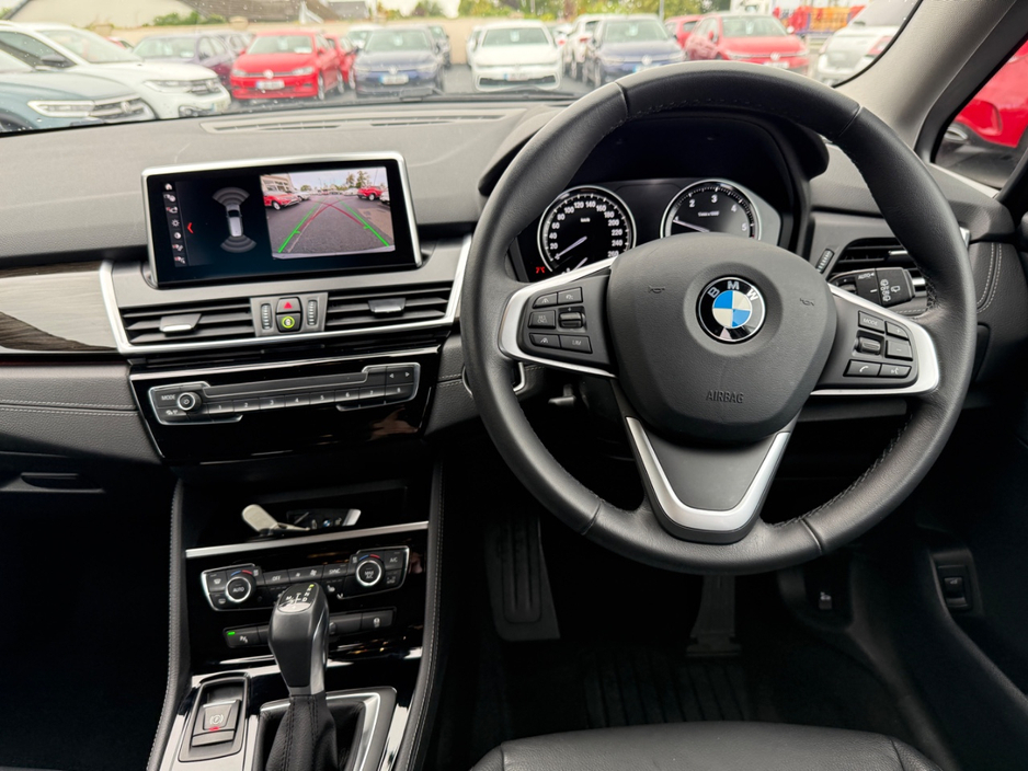 BMW 2 Series LUXURY 7 SEATS 150BHP AUTOMATIC *REAR VIEW CAMERA, 17 " ALLOYS, PARKING SENSORS FRONT & REAR, MEMORY SEATS, LEATHER UPHOLSTERY, 3 STAGE HEATED SEATS, POWERED BOOT LID, DUAL ZONE CLIMATE CONTROL* — thumbnail 14