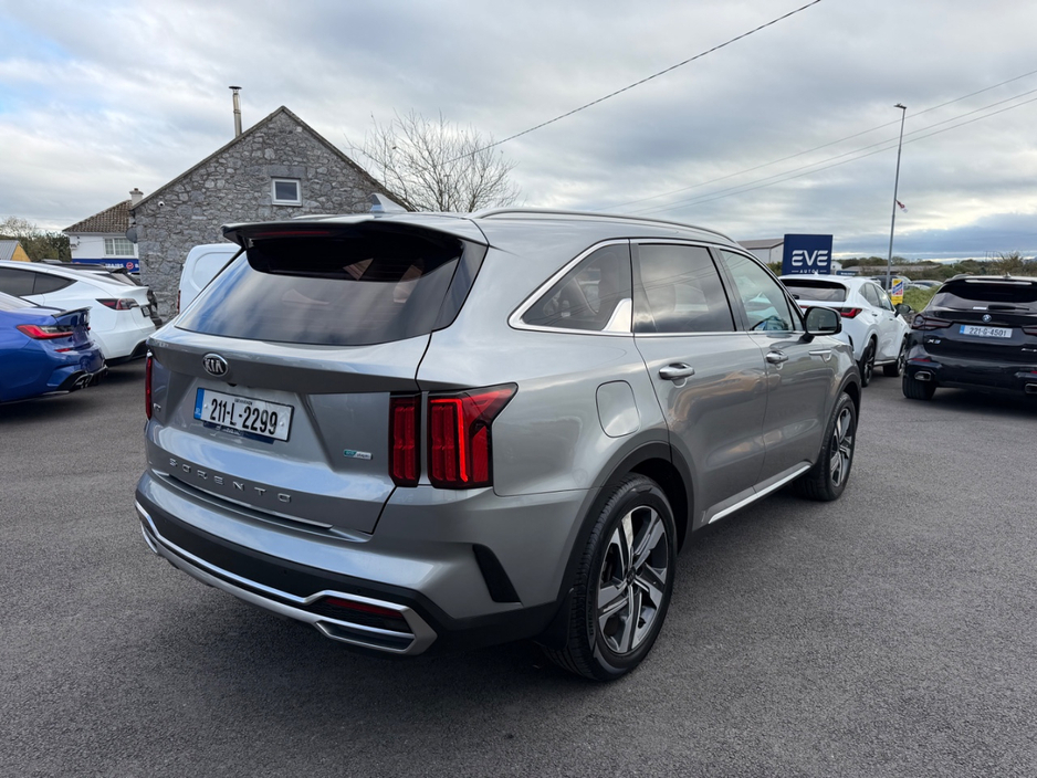 2021 Kia Sorento 1.6L Petrol Plug-in Hybrid For Sale Images