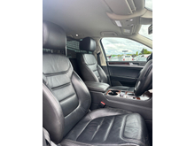 2015 Volkswagen Touareg 3L Diesel For Sale Images
