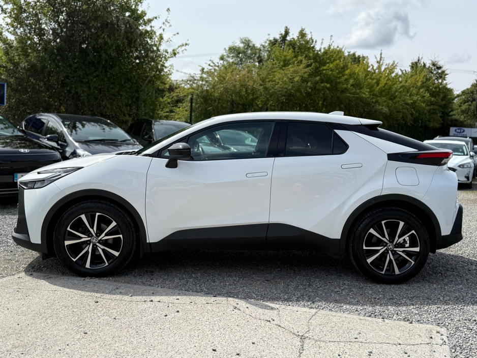 2025 Toyota C-HR 1.8L Petrol Hybrid For Sale Images