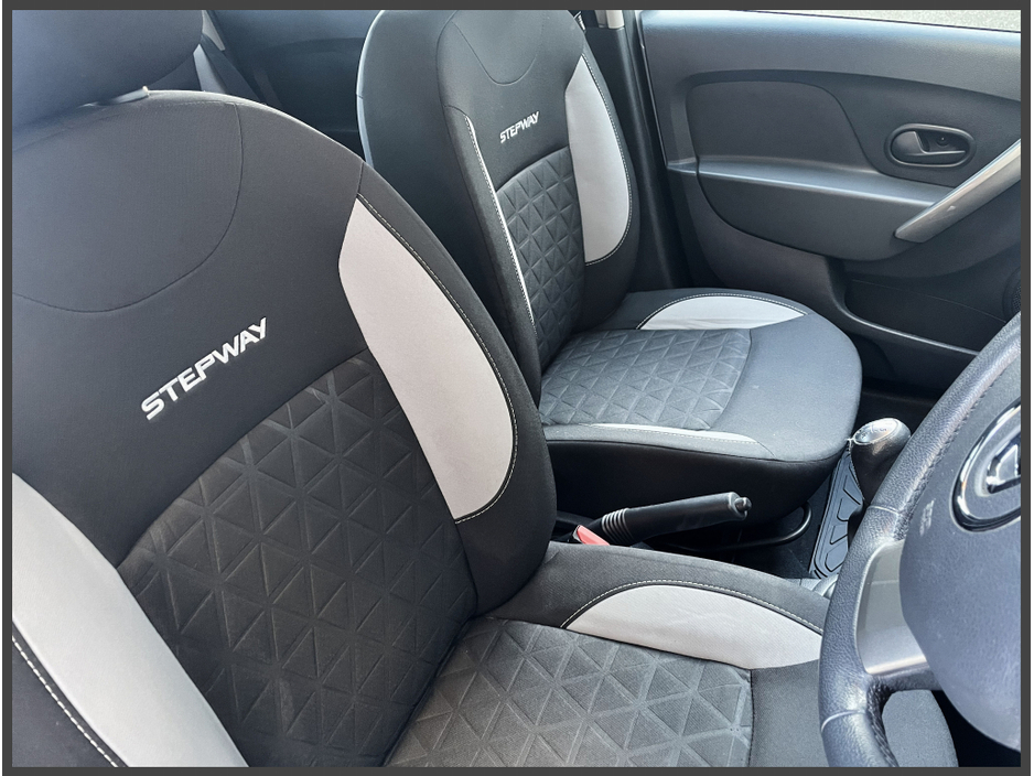 Dacia Sandero STEPWAY SIGNATURE 1.5 DCI 90 4 — thumbnail 18
