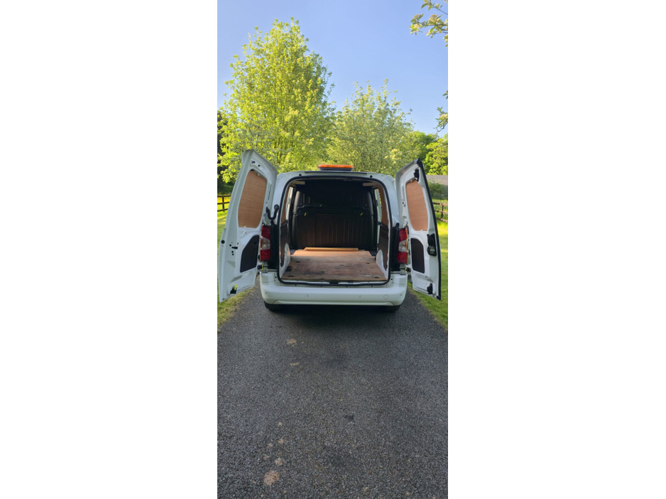 2021 Opel Combo 1.5L Diesel For Sale Images