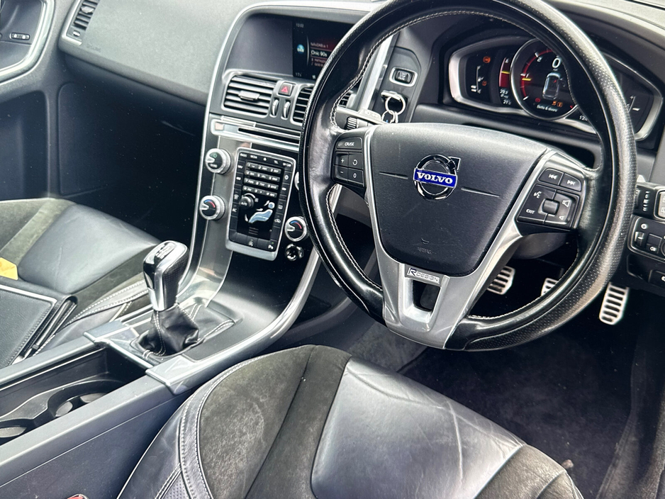 2015 Volvo XC60 2L Diesel For Sale Images