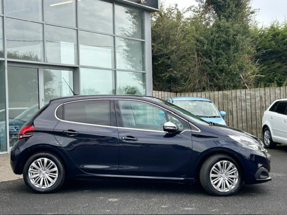 2019 Peugeot 208 1.2L Petrol For Sale Images