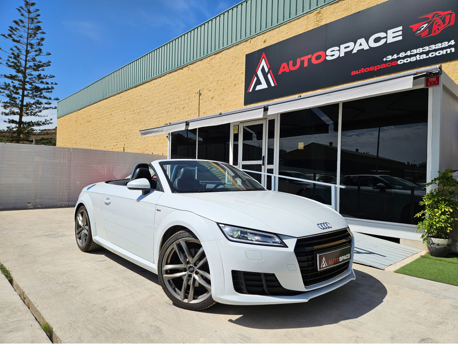 2016 Audi TT 2L Petrol For Sale Images