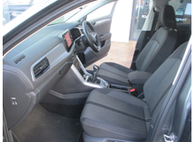 2024 Volkswagen T-Roc 2L Diesel For Sale Images