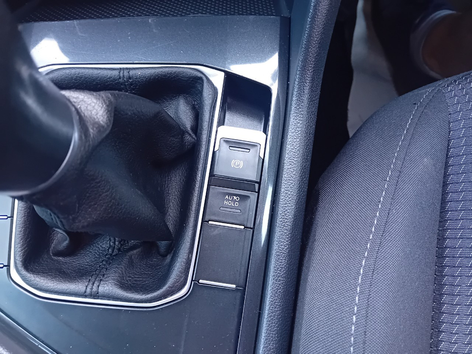 2018 Volkswagen Tiguan 2L Diesel For Sale Images