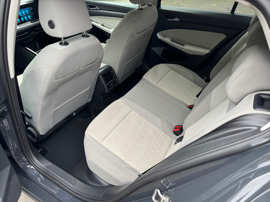 2023 Volkswagen Golf 1.4L Hybrid For Sale Images