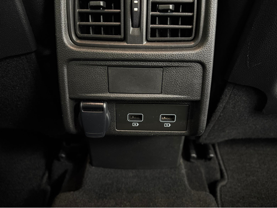 2023 Renault Arkana 1.6L Hybrid For Sale Images