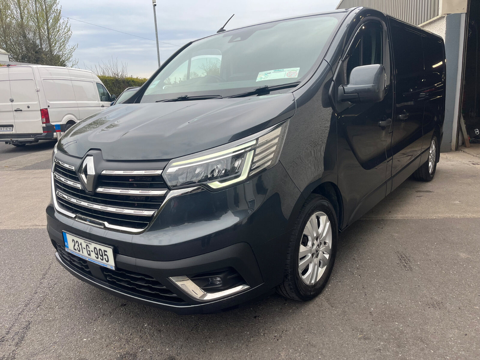 2023 Renault Trafic 2L Diesel For Sale Images