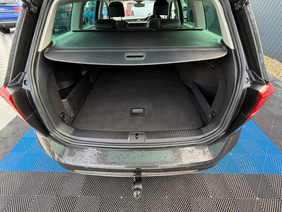 2022 Volkswagen Passat 1.4L Hybrid For Sale Images