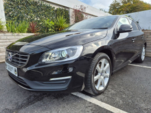 Volvo V60 2.0 D4 / SE / LOW MILEAGE / TAX €200
