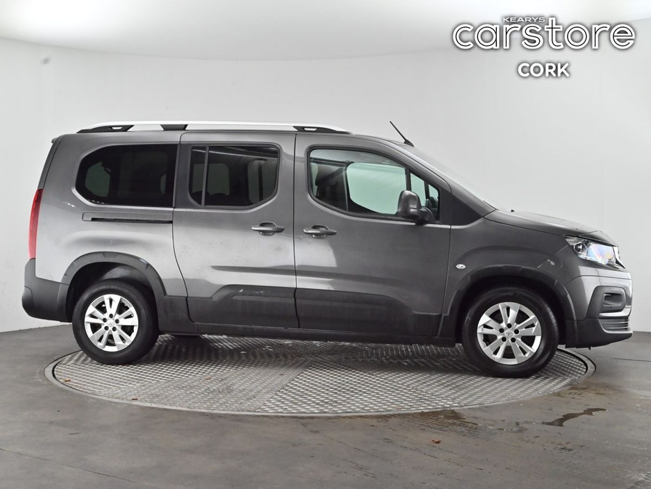 Peugeot Rifter 1.5 BlueHDi 100bhp LWB Allure — thumbnail 2
