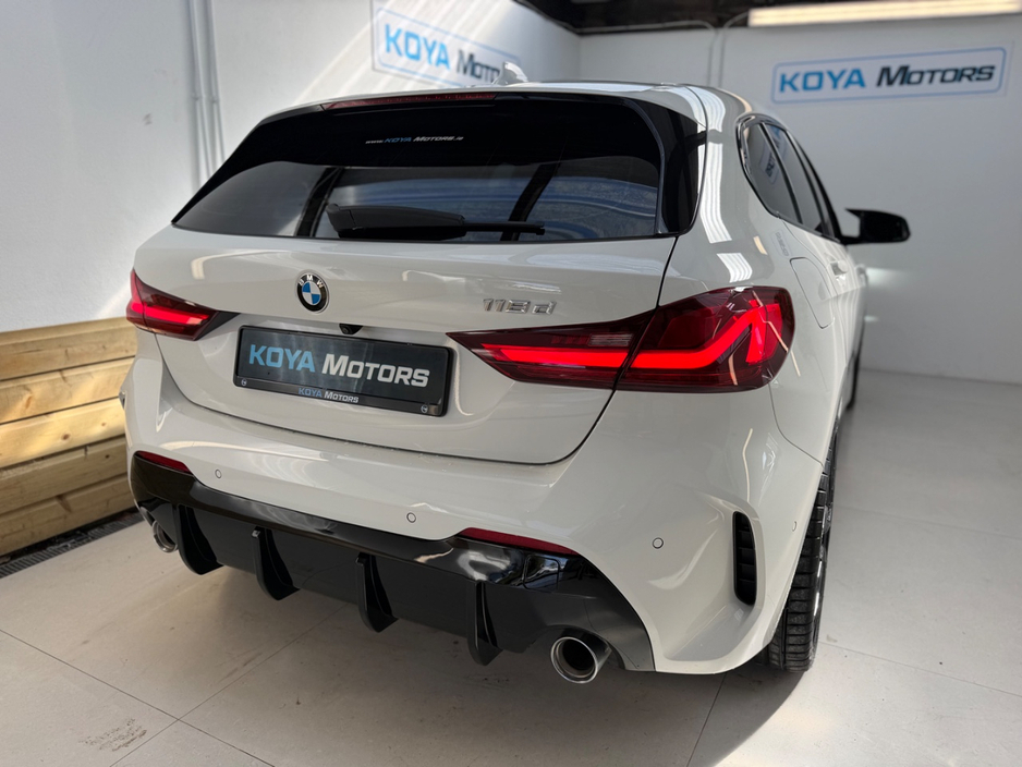 BMW 1 Series 118D M-SPORT M-PERFORMANCE PLUS 150 BHP DIESEL AUTOMATIC // APPLE CARPLAY // LED MATRIX LIGHTING // VIRTUAL DASH // ELECTRIC HALF LEATHER // PARK ASSIST W/REVERSING CAMERA // AA APPROVED DEALER 2026 — thumbnail 12