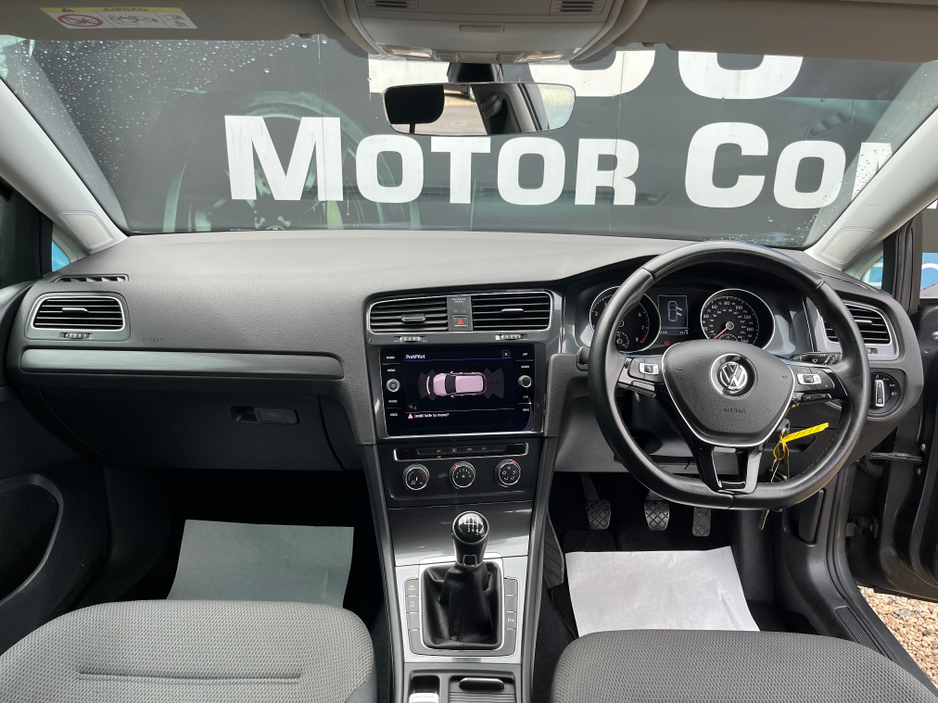 2017 Volkswagen Golf 1.4L Petrol For Sale Images