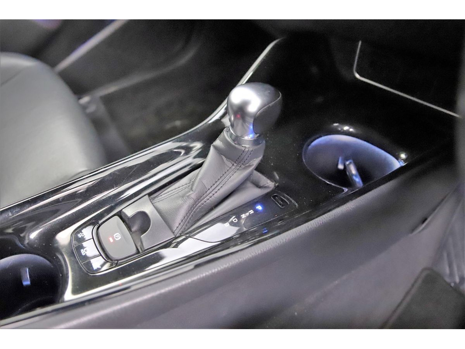 Toyota C-HR 1.8 HYBRID *HALF LEATHER*REVERSE CAM*PARK SENSORS* — thumbnail 22