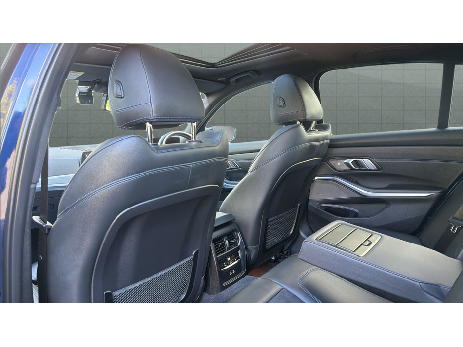 BMW 3 Series LASER LIGHTS-HEADS-UP-SUNROOF-HARMON KARDON-330E G20 MSPORT PRO *CARBON BLACK* SUNROOF- 17,000KMS — thumbnail 15