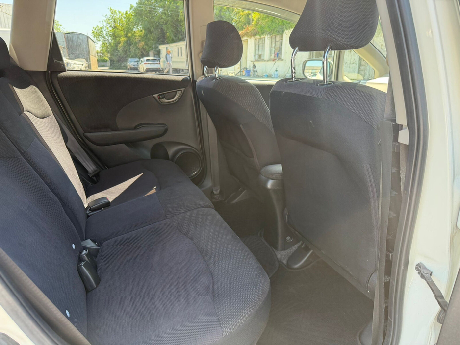 Honda Fit — thumbnail 17