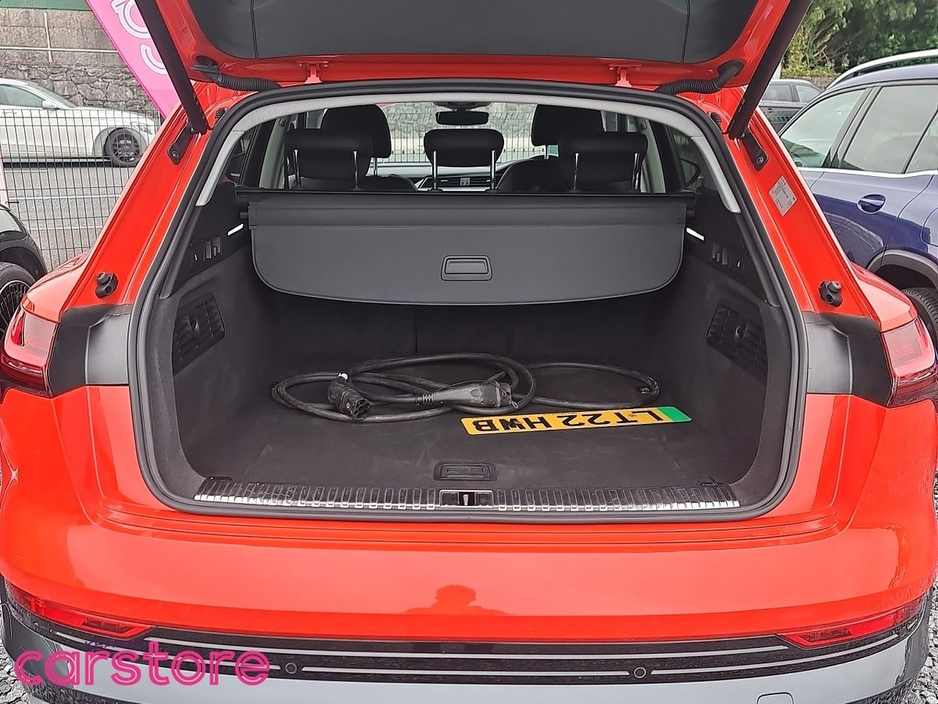 Audi e-tron E-Tron Sport 50 Quattro Sport 11kW Charger 50 313 71.2 kWh Quattro Auto — thumbnail 17