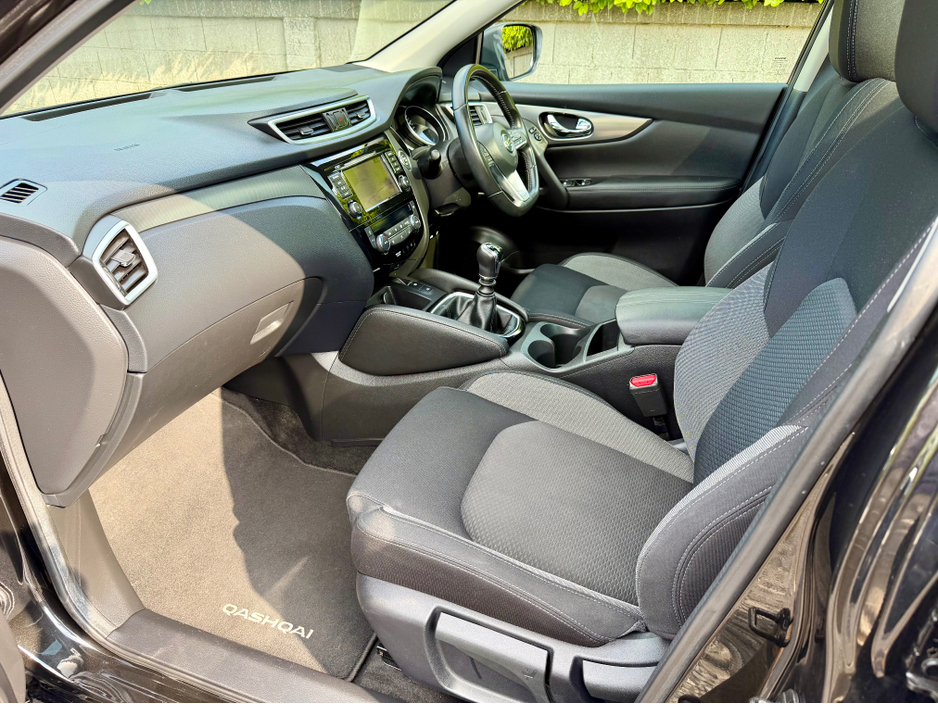 2019 Nissan Qashqai 1.3L Petrol For Sale Images