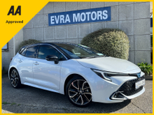 Toyota Corolla SPORT AUTOMATIC HYBRID 1.8 PETROL //FACELIFT MODEL//HEATED SEATS//KEYLESS ENTRY//REVERSE CAMERA//ADAPTIVE CRUISE CONTROL//