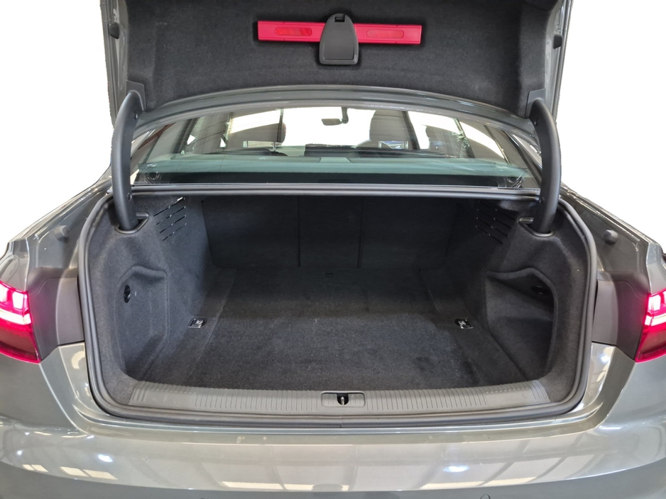 2024 Audi A4 2L Diesel For Sale Images