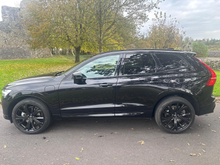 2025 Volvo XC60 2L Petrol Plug-in Hybrid For Sale Images