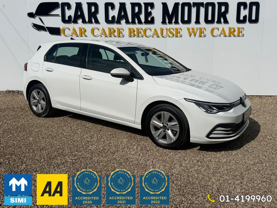 Volkswagen Golf Life 1.0 TSI Mhev 110HP 5