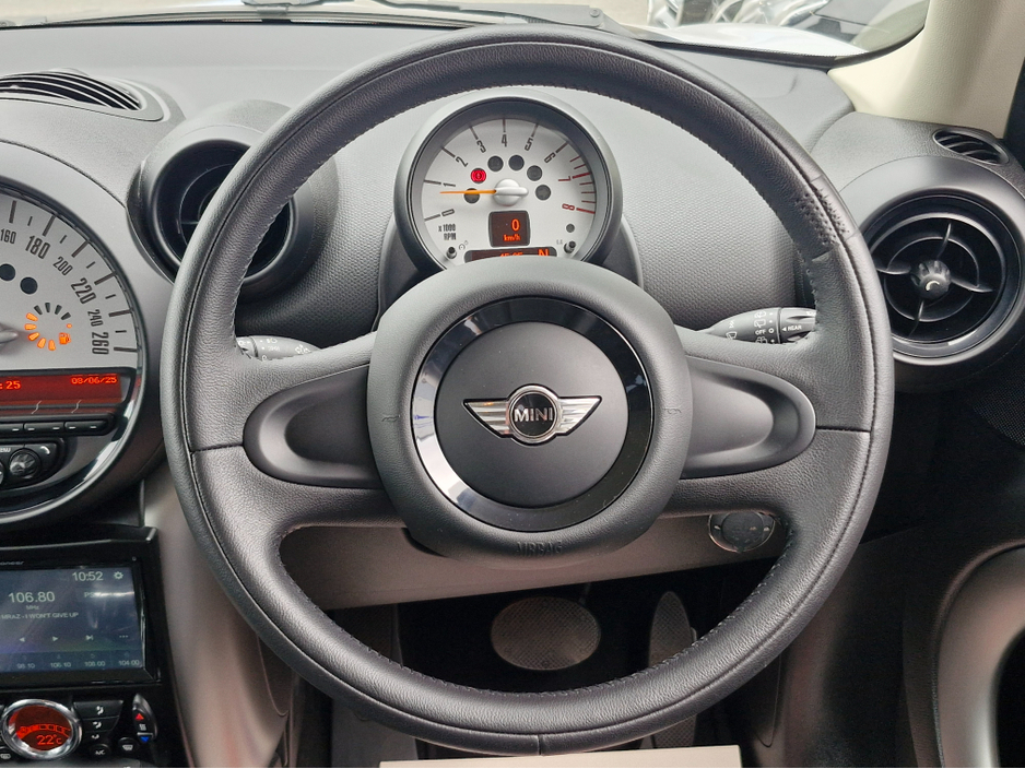 2014 MINI Countryman 1.6L Petrol For Sale Images